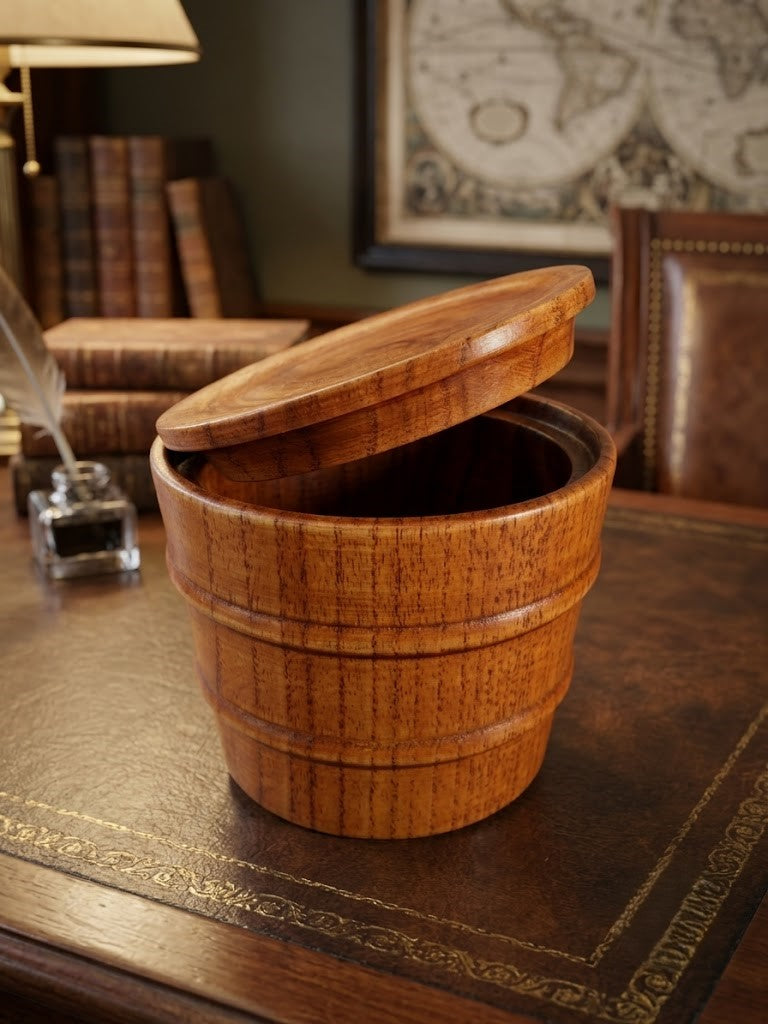 Дерев'яна чашка з кришкою 210 мл Dimwood