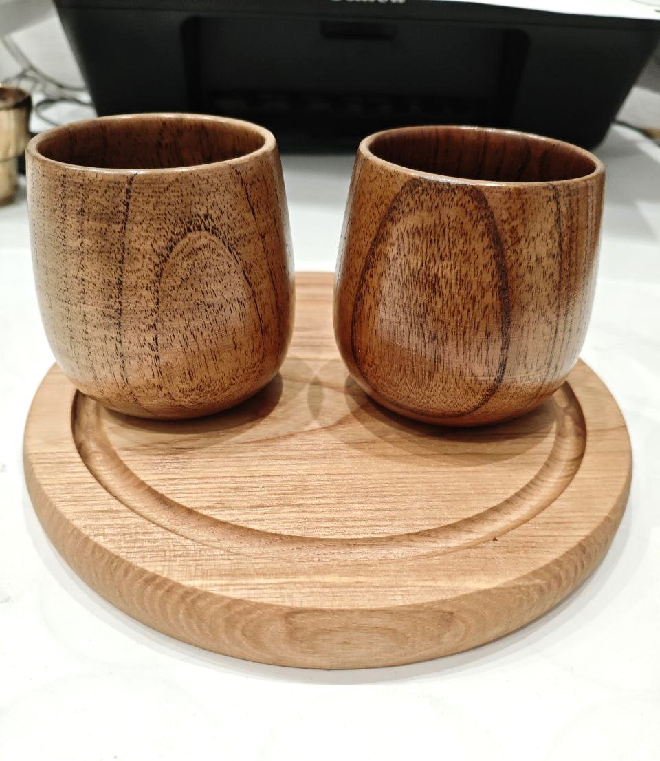 Дерев’яна чашка з гладкою текстурою Dimwood